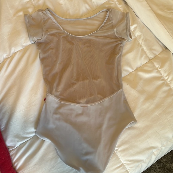 Yumiko grey/white Meagan XS - Picture 2 of 6